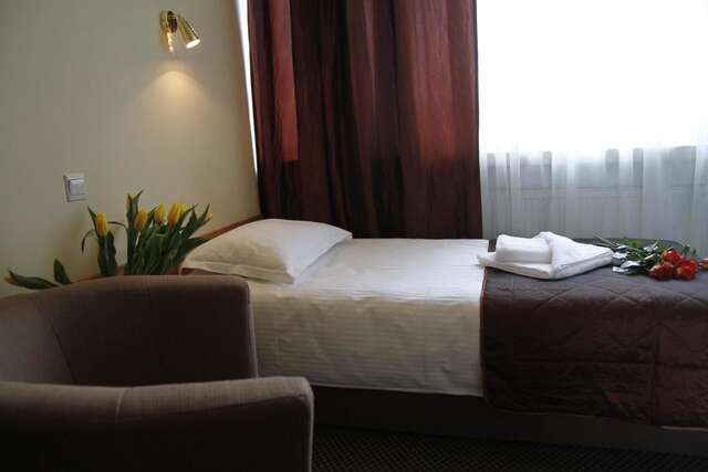 Отели типа «постель и завтрак» HotelsLublin Люблин-13